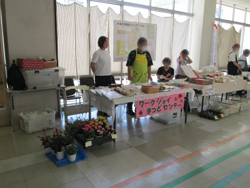 福祉ショップ（市役所での通路販売）に参加しました（７月）_1